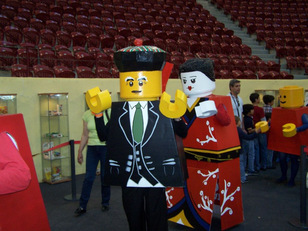 minifig-costumes-023.jpg