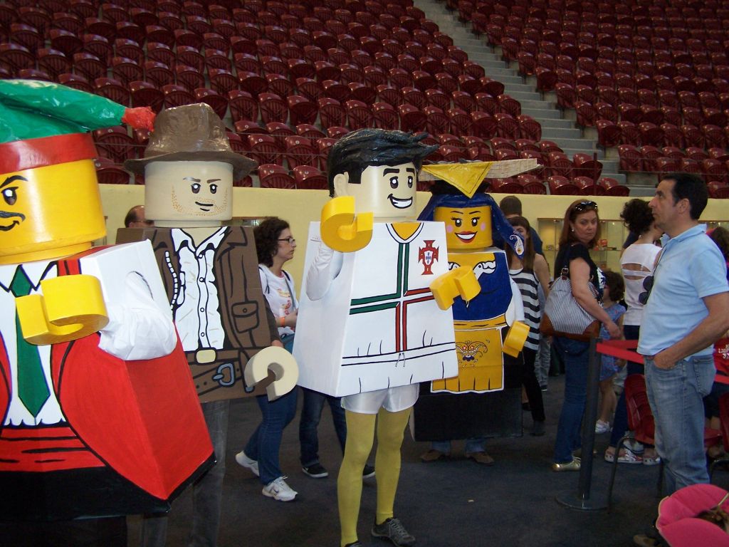 minifig-costumes-033.jpg