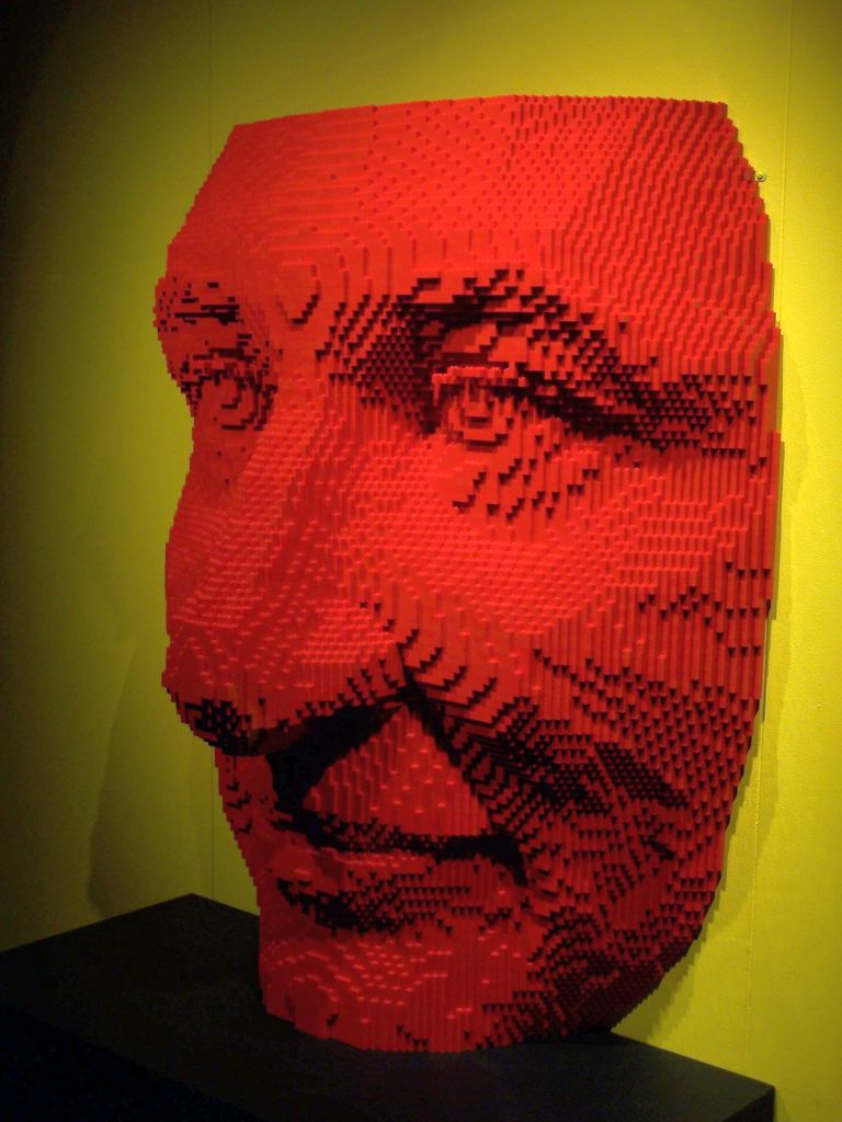 2014-05-28-the-art-of-the-brick-amsterdam-067.jpg