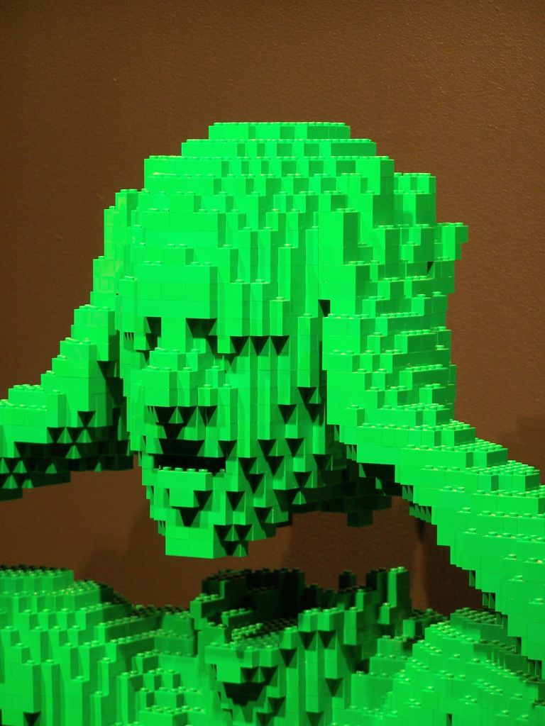2014-05-28-the-art-of-the-brick-amsterdam-117.jpg
