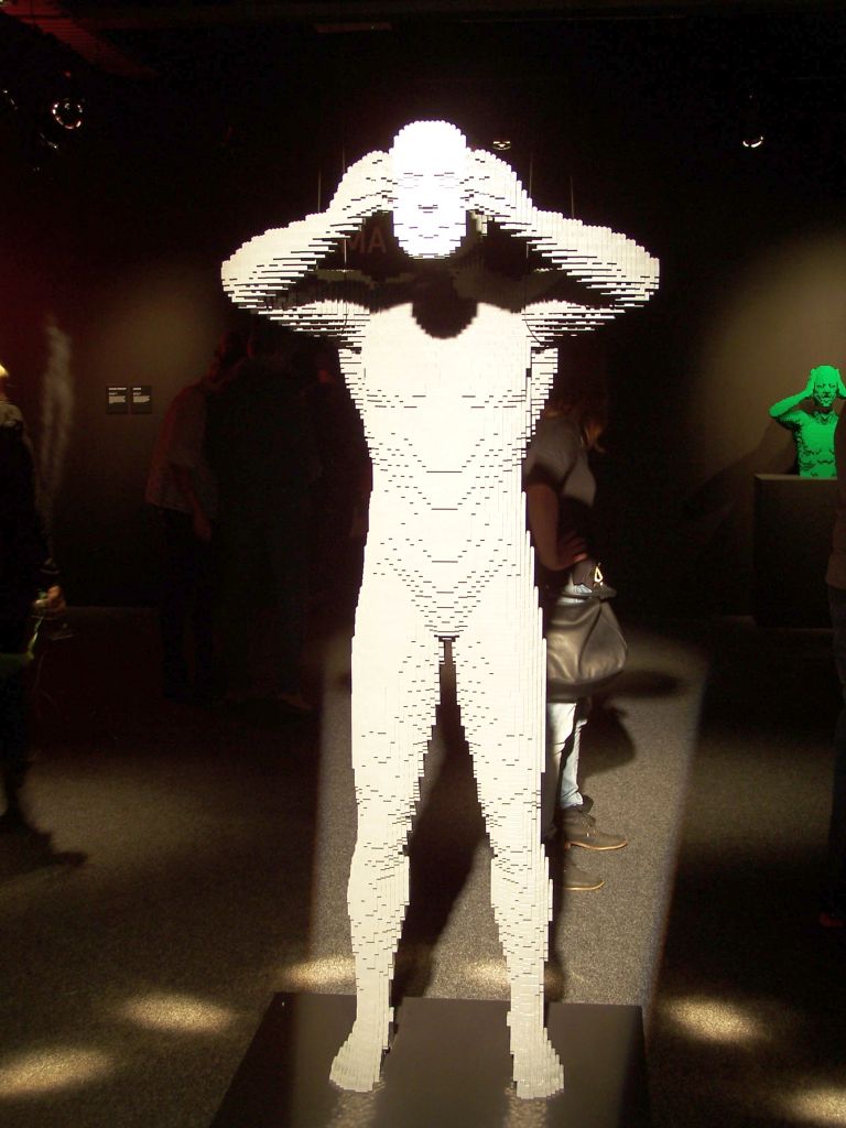 2014-05-28-the-art-of-the-brick-amsterdam-118.jpg