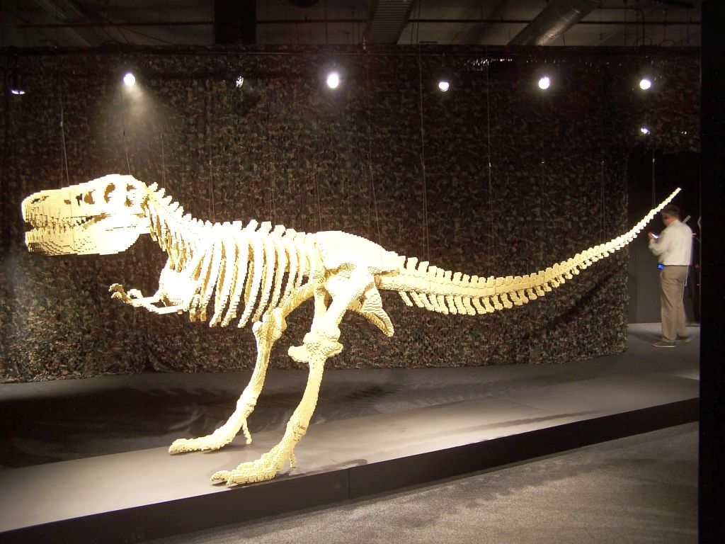 2014-05-28-the-art-of-the-brick-amsterdam-130.jpg