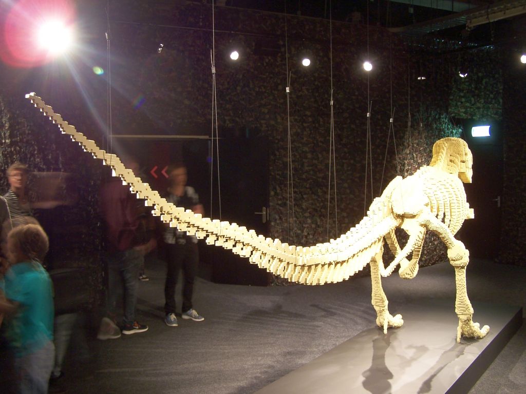 2014-05-28-the-art-of-the-brick-amsterdam-133.jpg