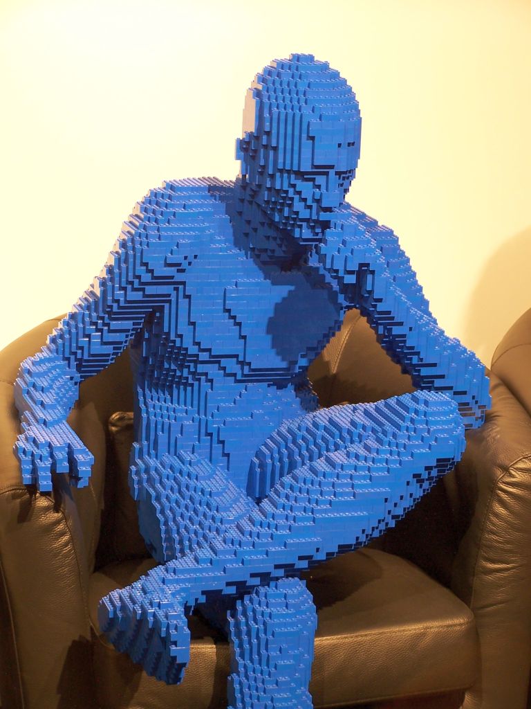 2014-05-28-the-art-of-the-brick-amsterdam-134.jpg