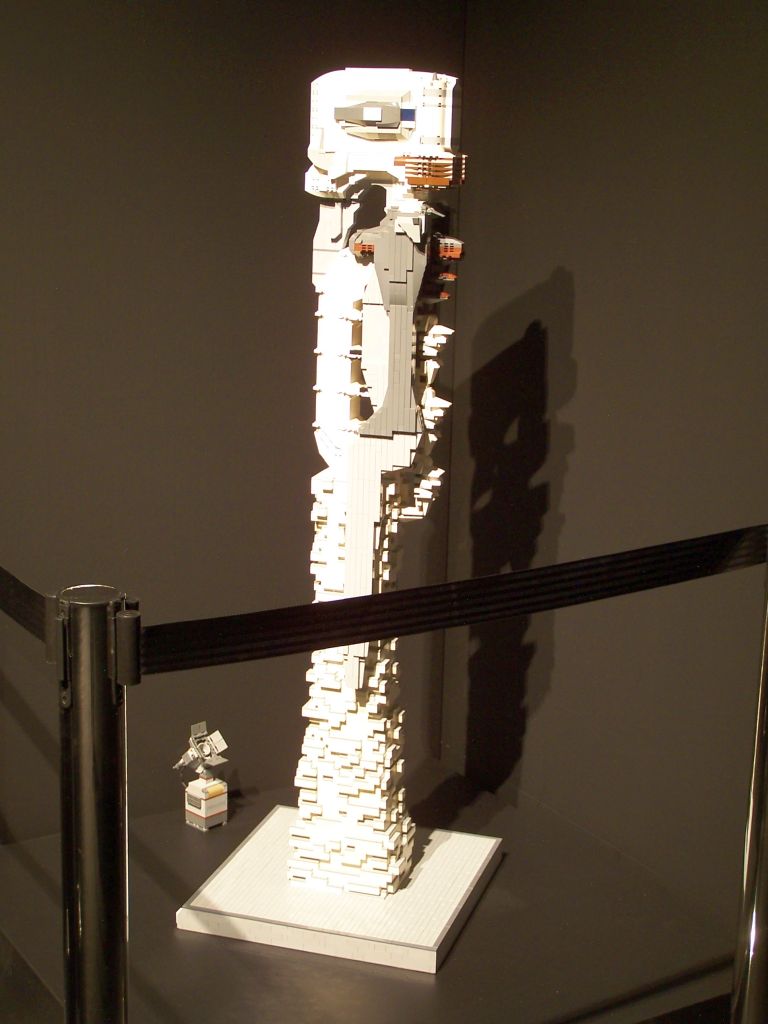 2014-05-28-the-art-of-the-brick-amsterdam-138.jpg