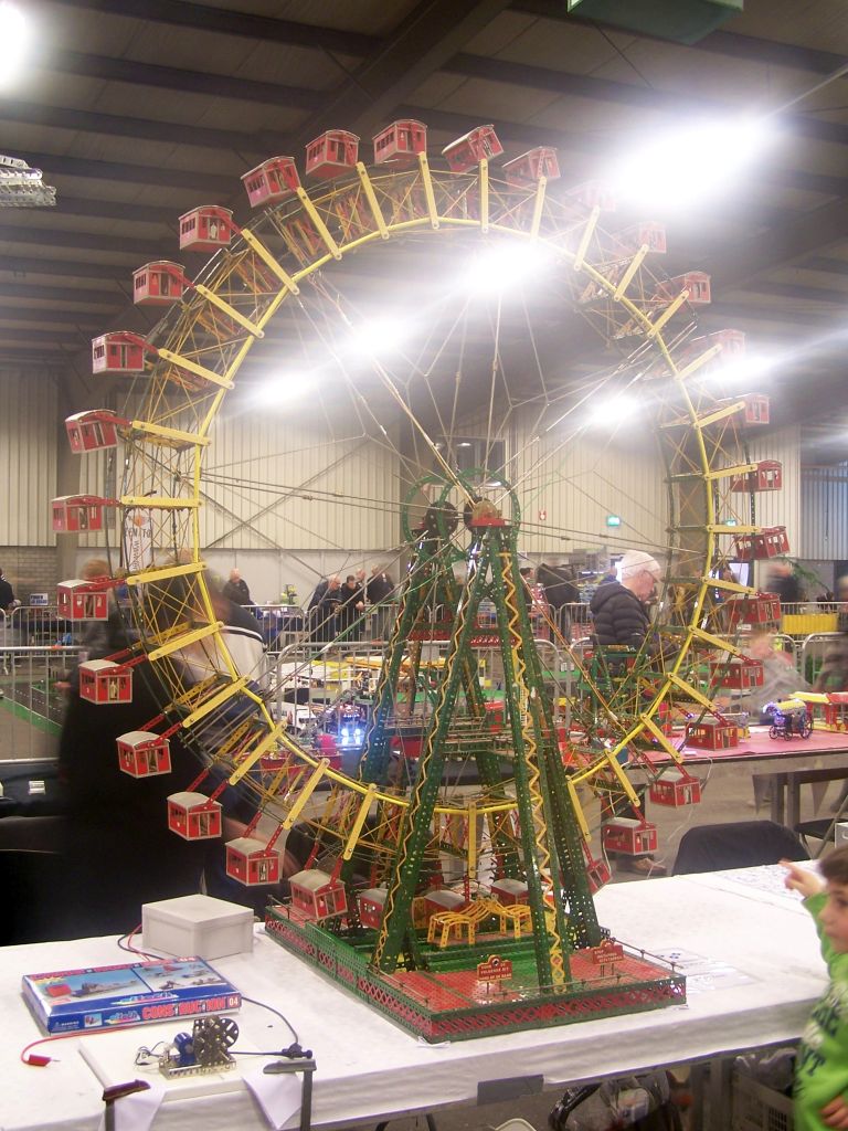 2015-02-21-meccano-003.jpg