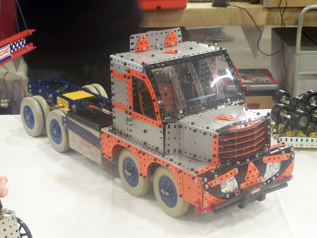 2015-02-21-meccano-008.jpg