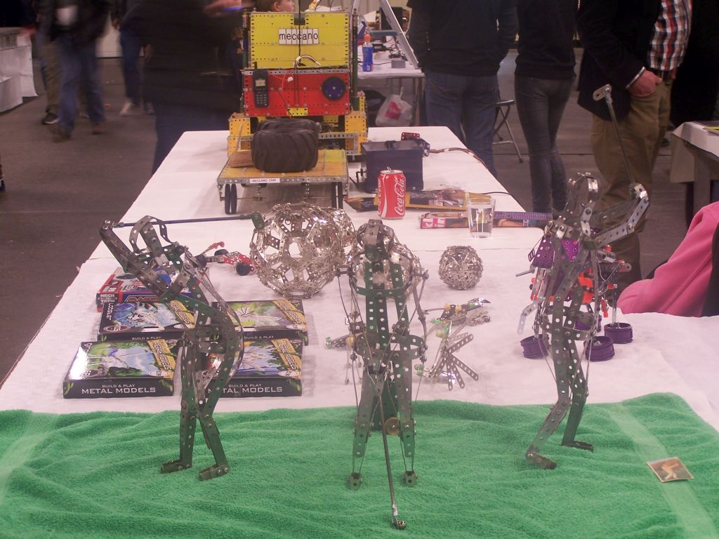 2015-02-21-meccano-013.jpg