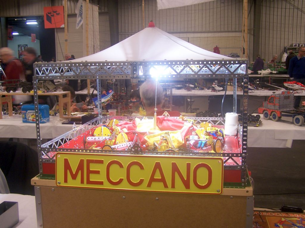 2015-02-21-meccano-016.jpg