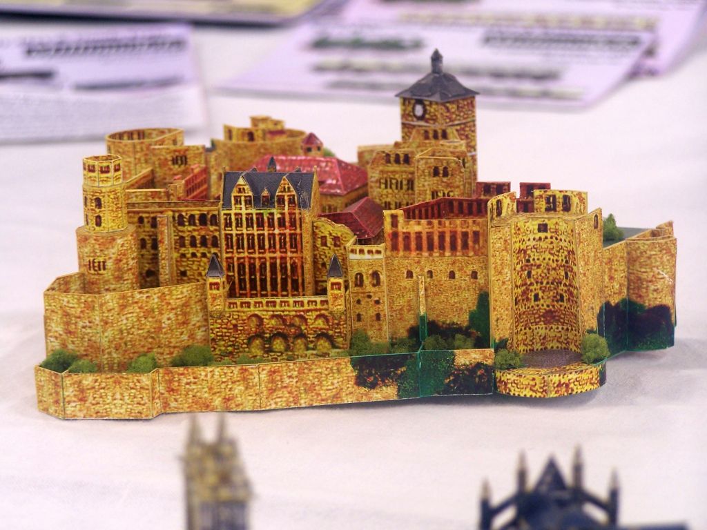 2015-02-21-papercraft-007.jpg