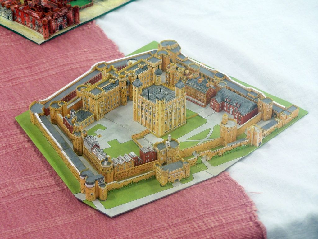 2015-02-21-papercraft-012.jpg
