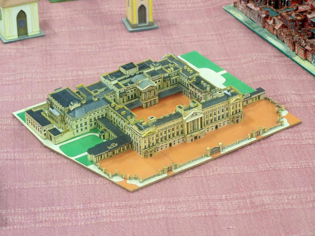 2015-02-21-papercraft-013.jpg