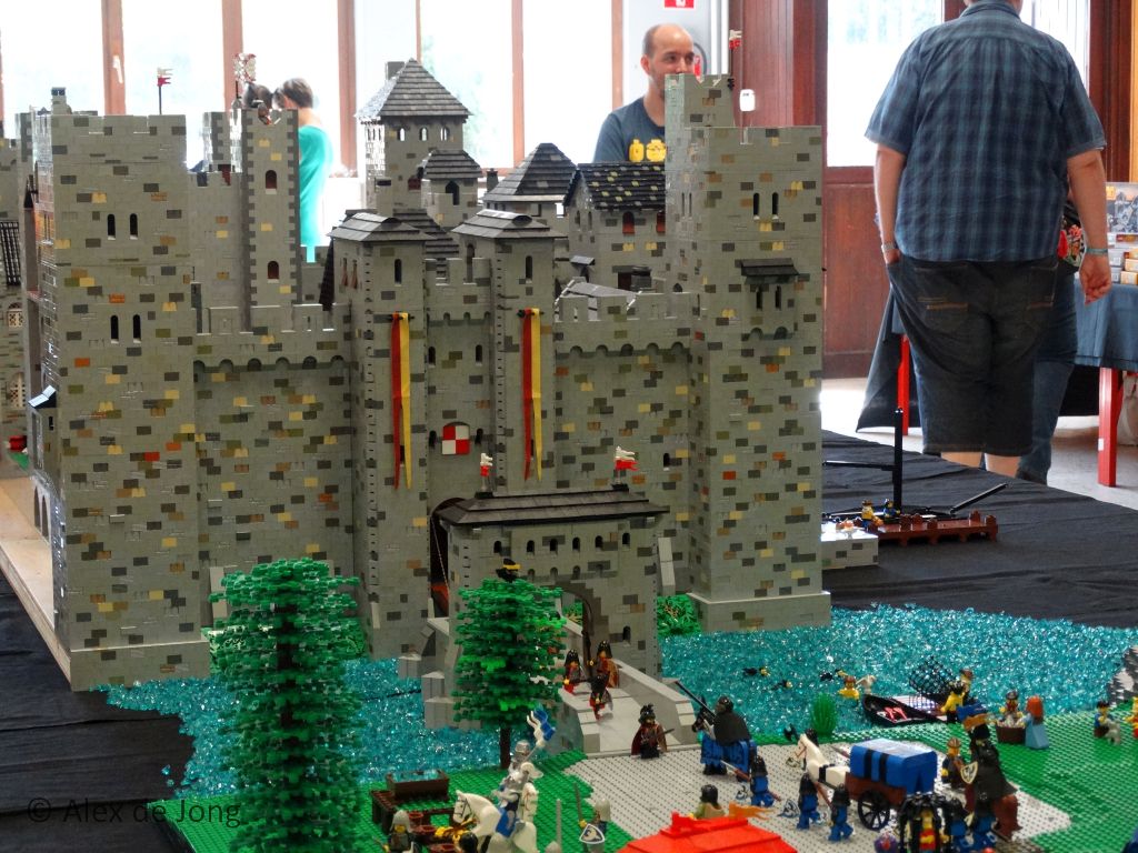 2015-08-29-belug-brickmania-helchteren-016.jpg