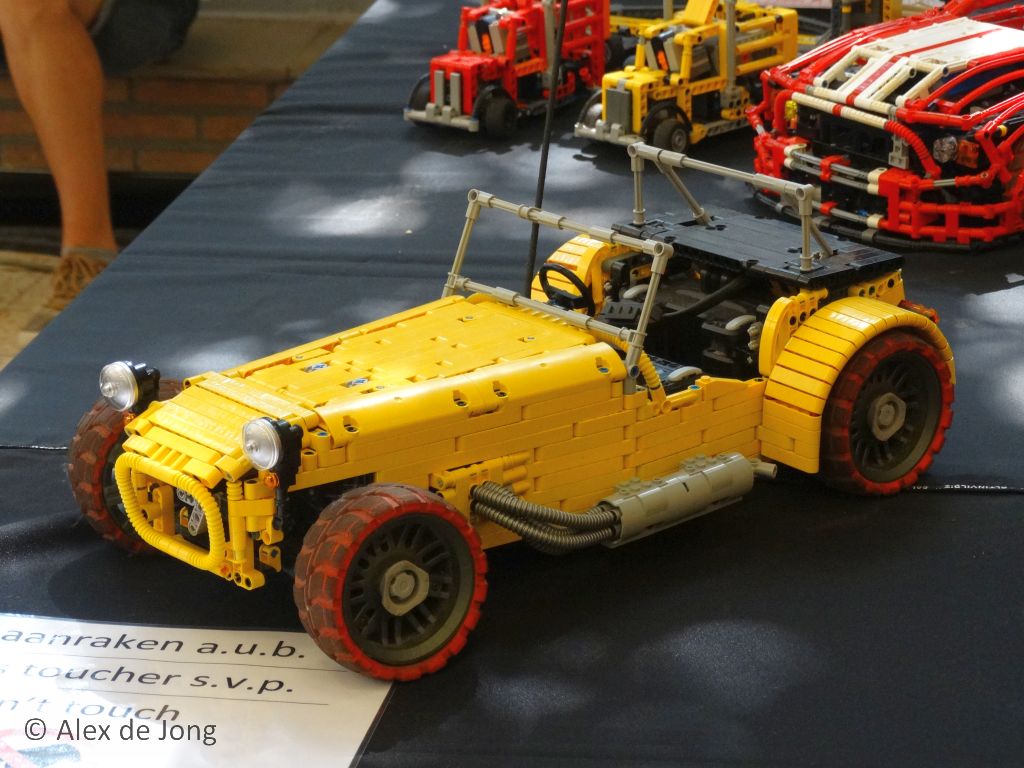 2015-08-29-belug-brickmania-helchteren-046.jpg