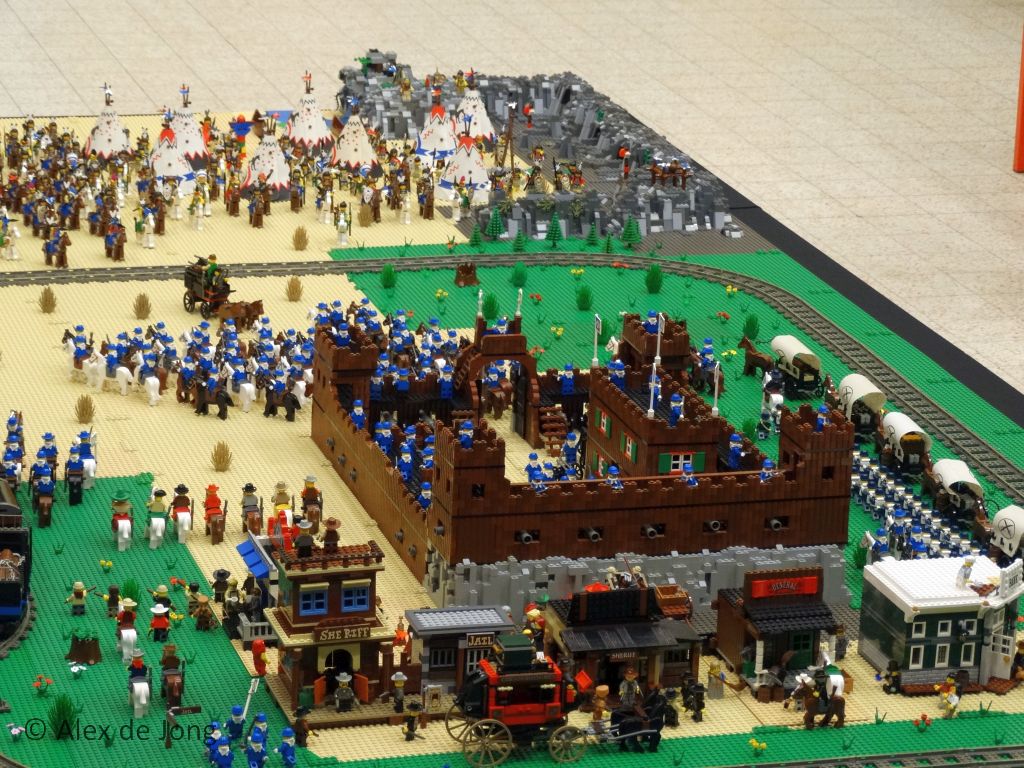 2015-08-29-belug-brickmania-helchteren-061.jpg
