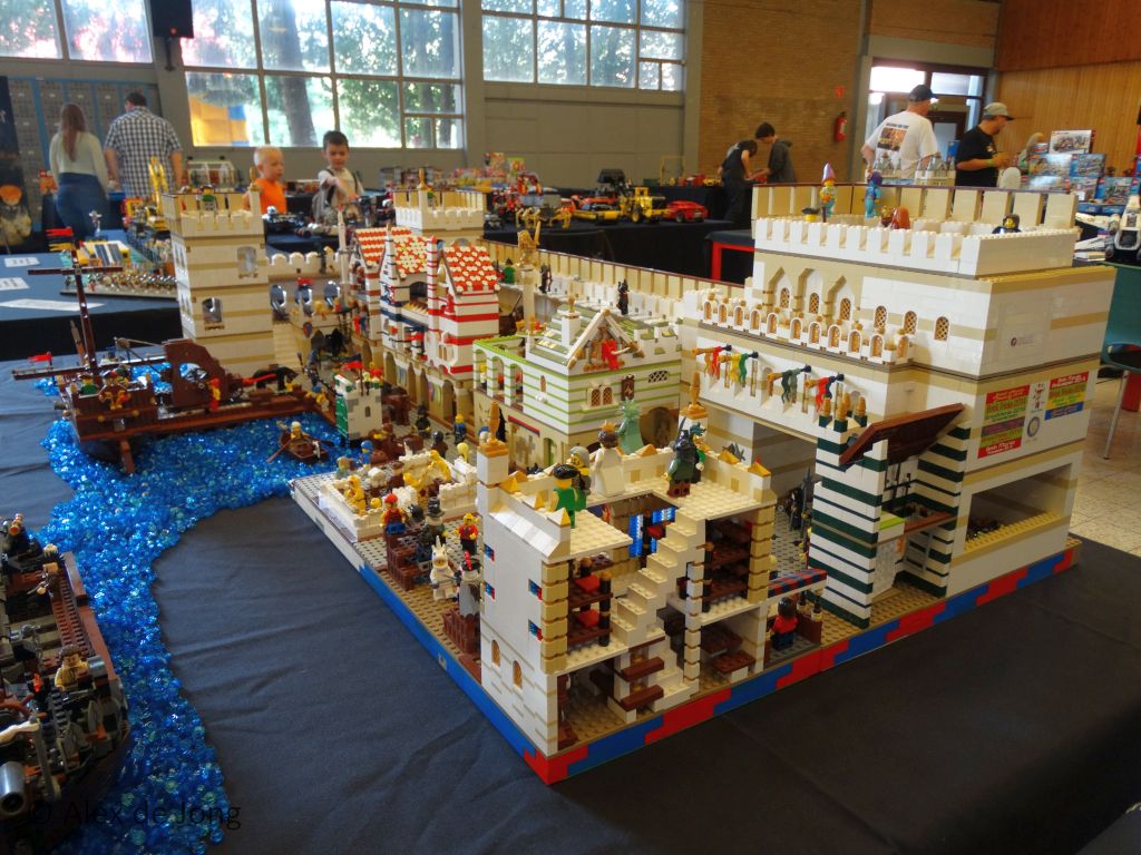 2015-08-29-belug-brickmania-helchteren-090.jpg