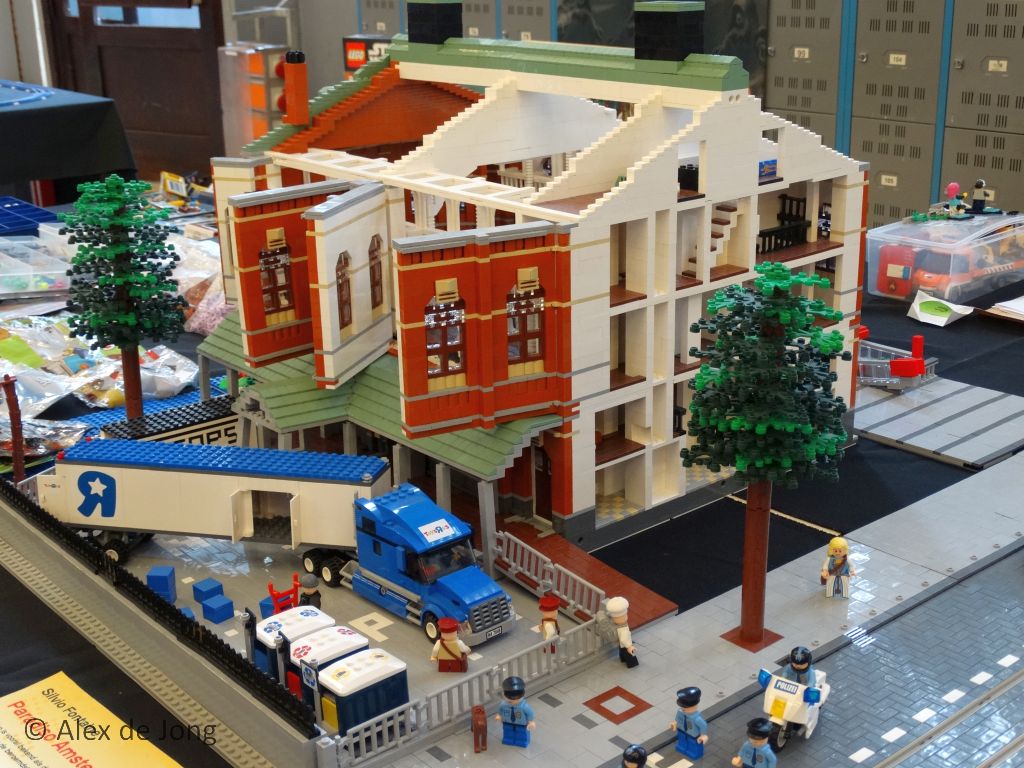 2015-08-29-belug-brickmania-helchteren-098.jpg