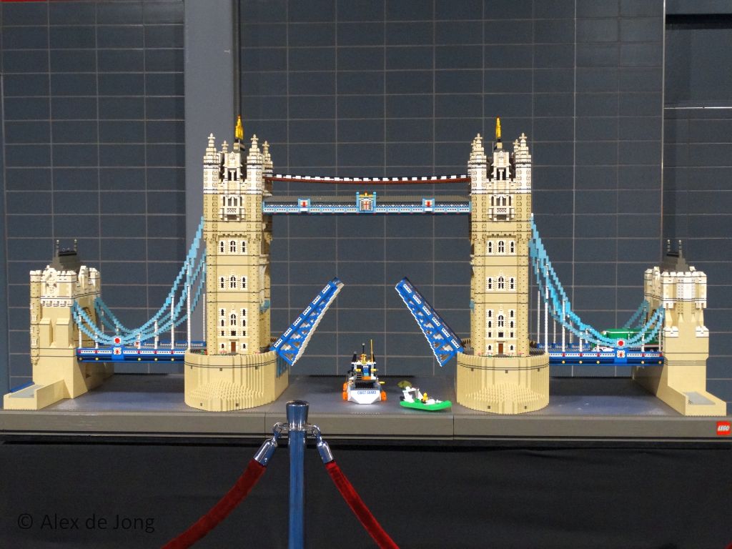 legoworld2015-350.jpg