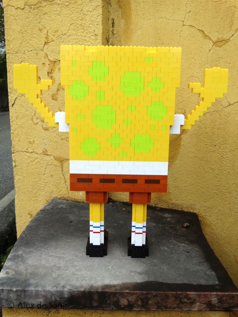 063-new_moc_megabloks_spongebob_squarepants.jpg