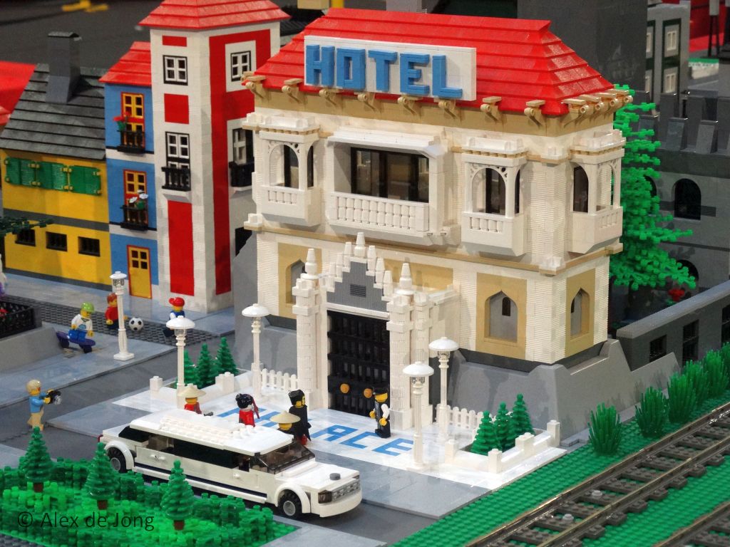 012-city.jpg