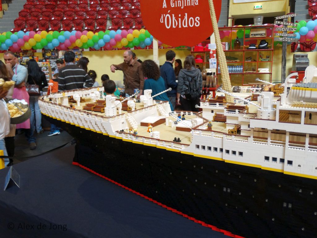 007-titanic.jpg