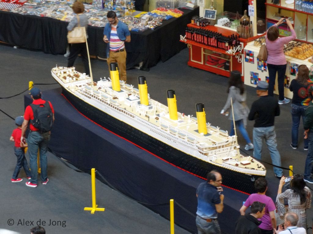 011-titanic.jpg