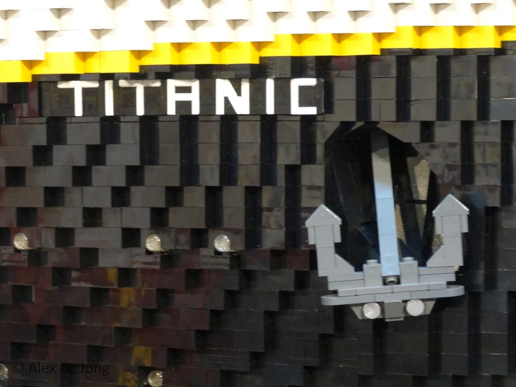 014-titanic.jpg