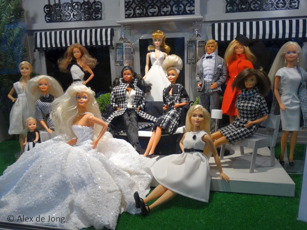 018-barbie.jpg