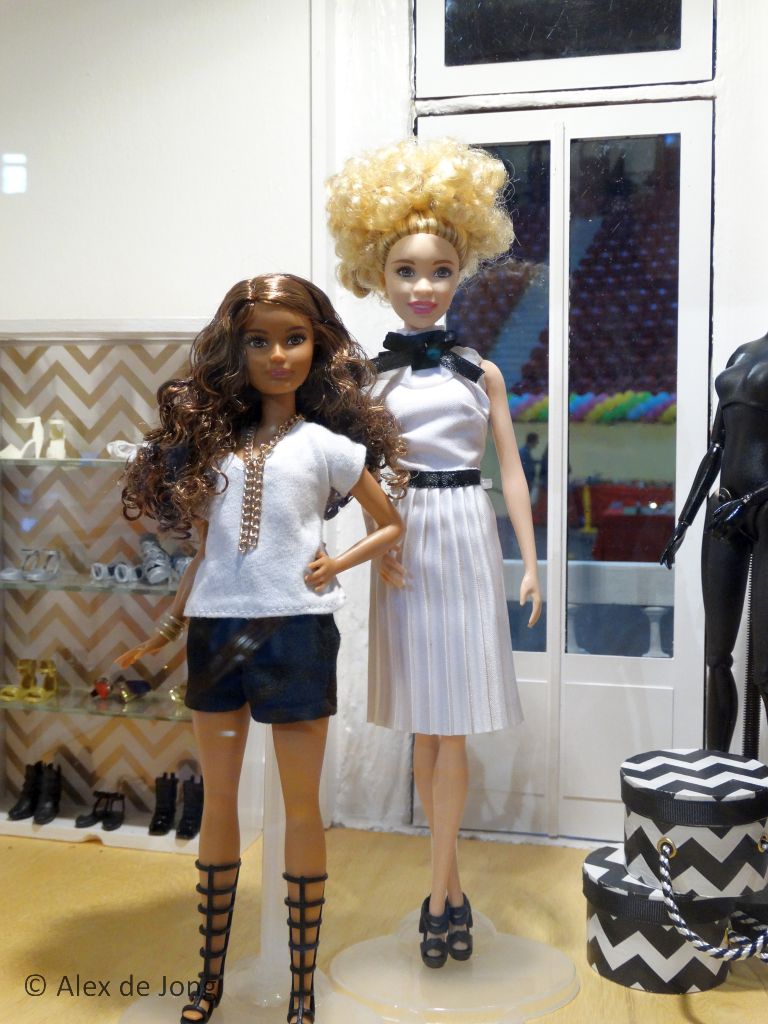 030-barbie.jpg