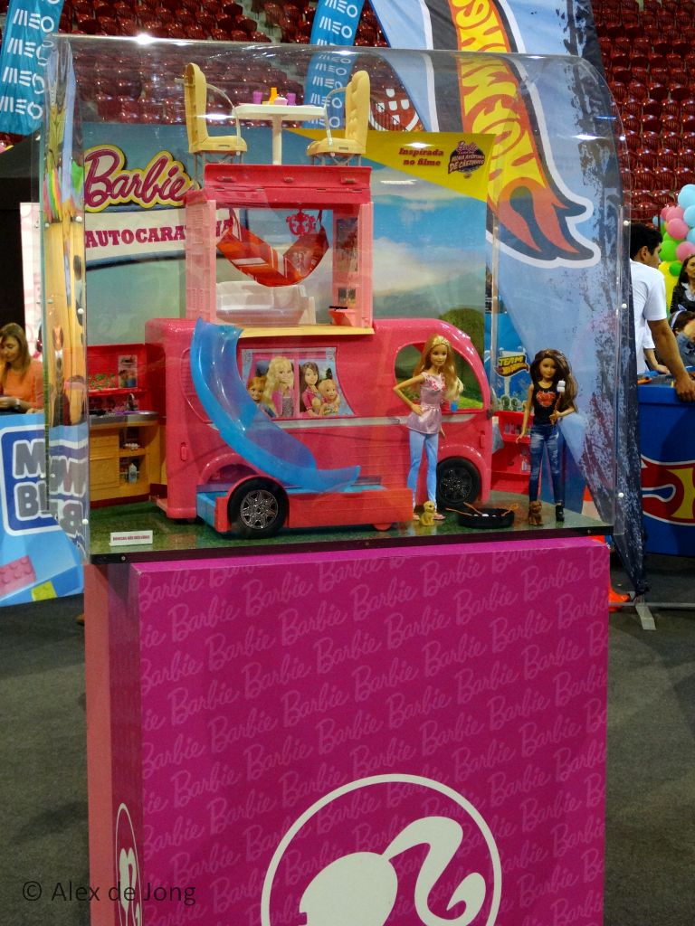 033-barbie.jpg