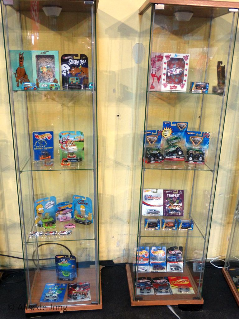 006-hot-wheels.jpg
