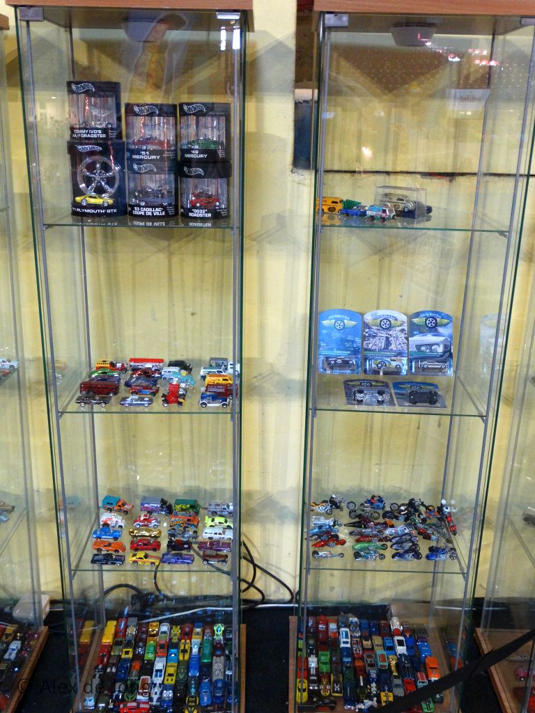 009-hot-wheels.jpg