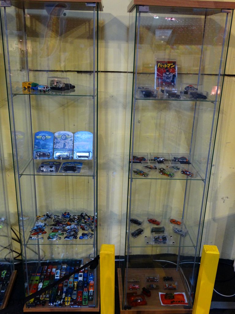 010-hot-wheels.jpg