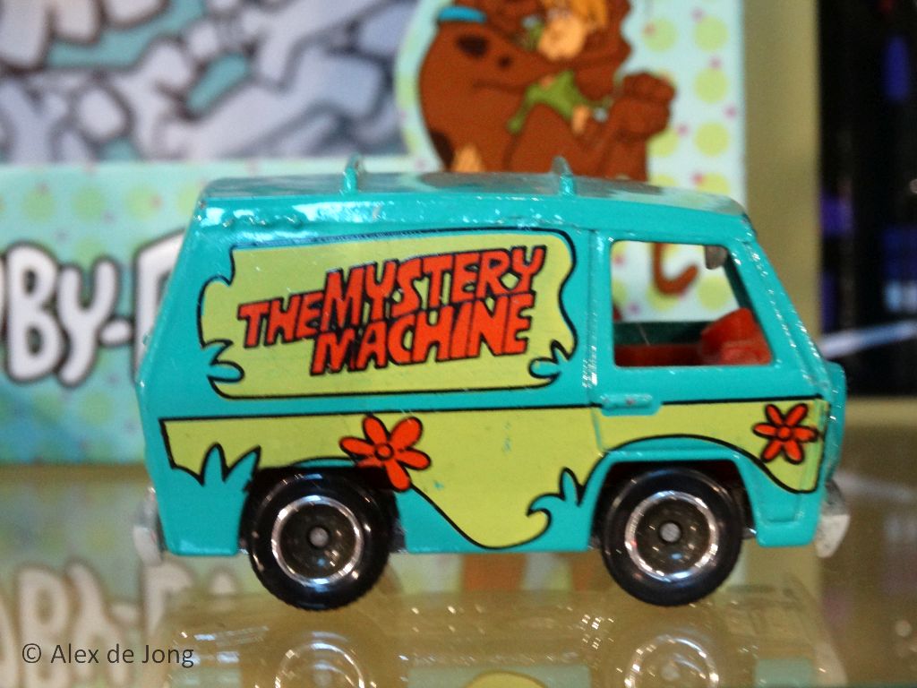 016-hot-wheels.jpg