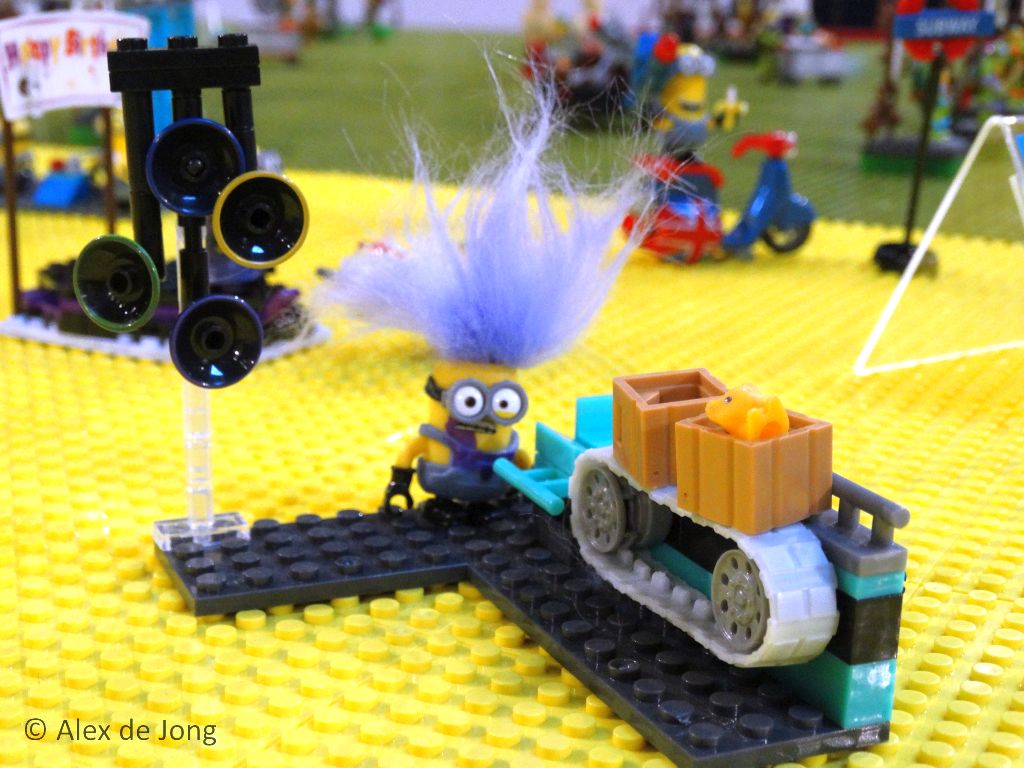 011-megabloks.jpg