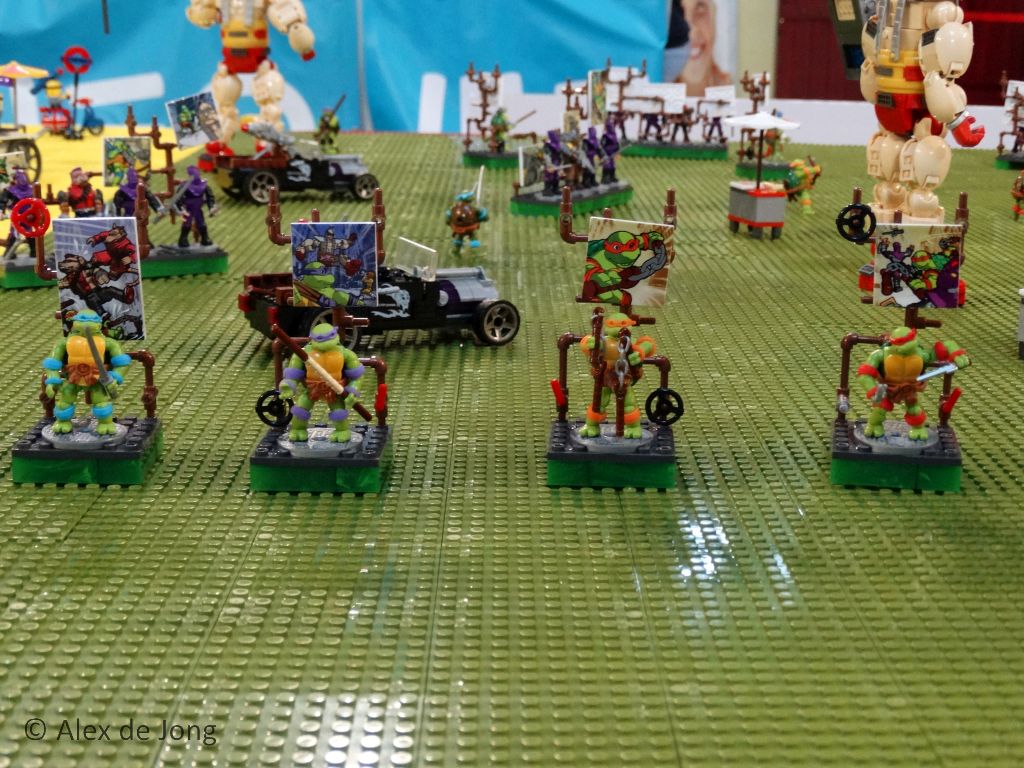 025-megabloks.jpg