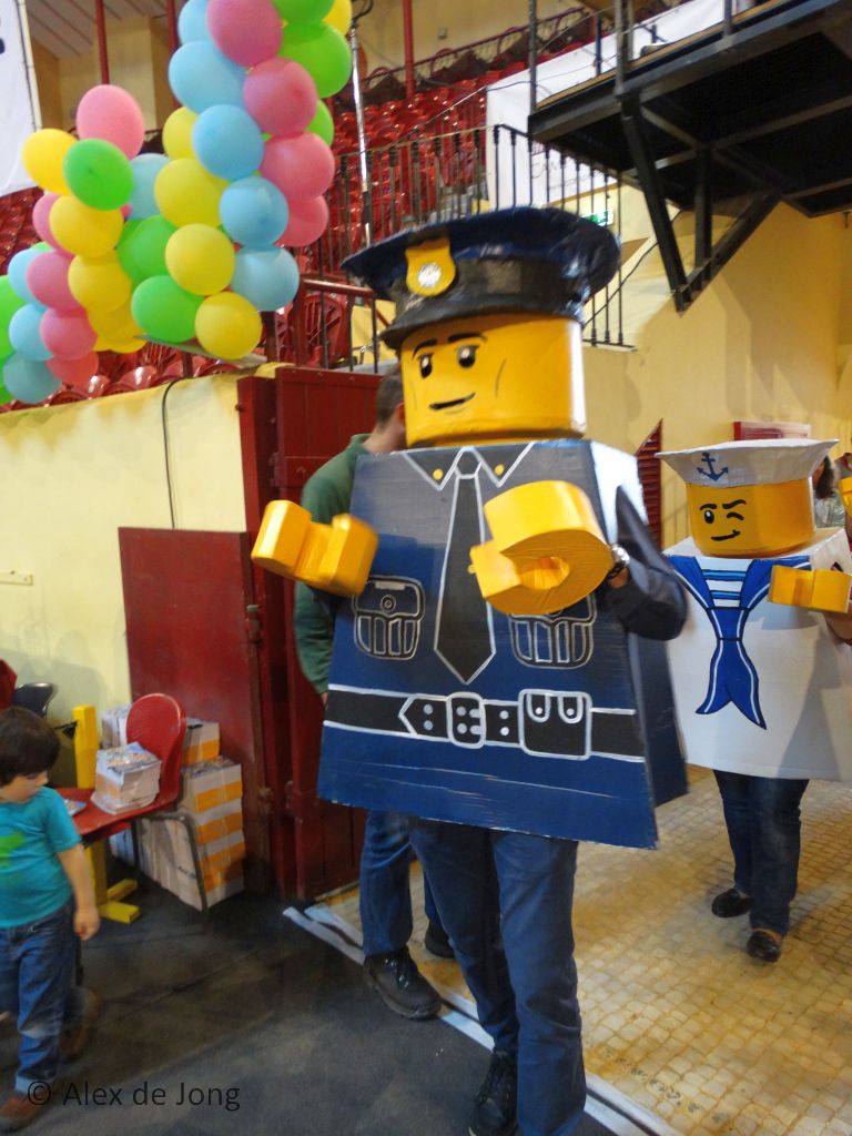 007-parade.jpg