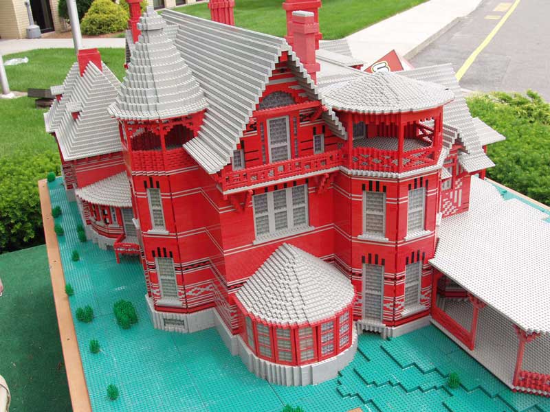 twainhouse_rear_corner.jpg