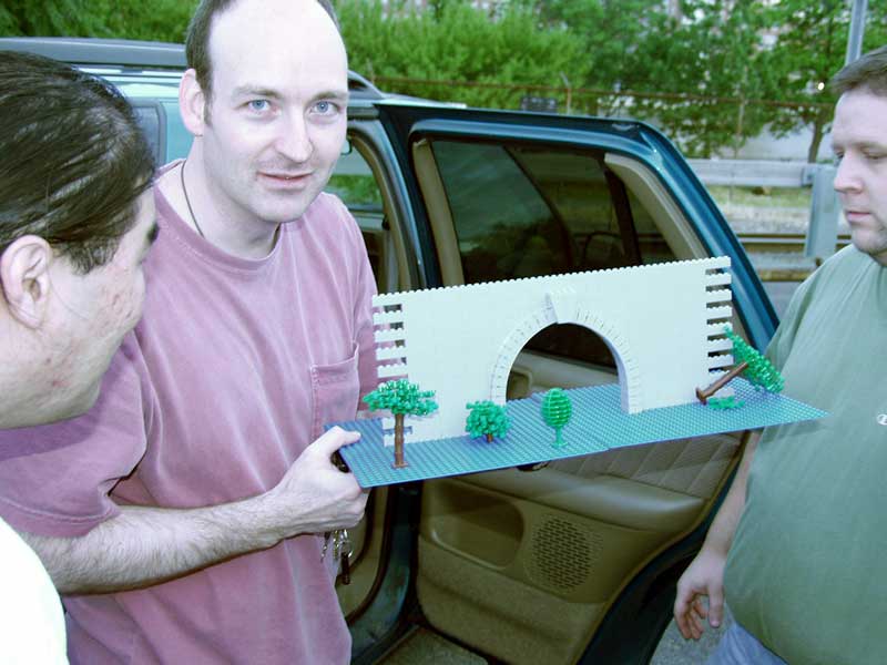 arch_joe_hates_photos.jpg