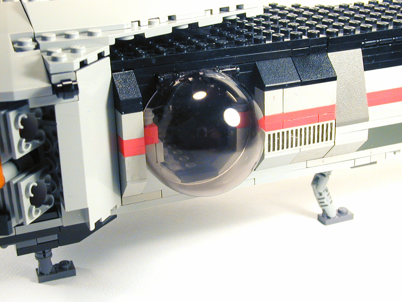 detail_side_hatch.jpg