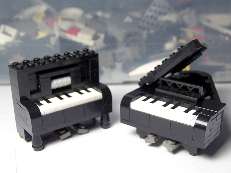 pianos.jpg