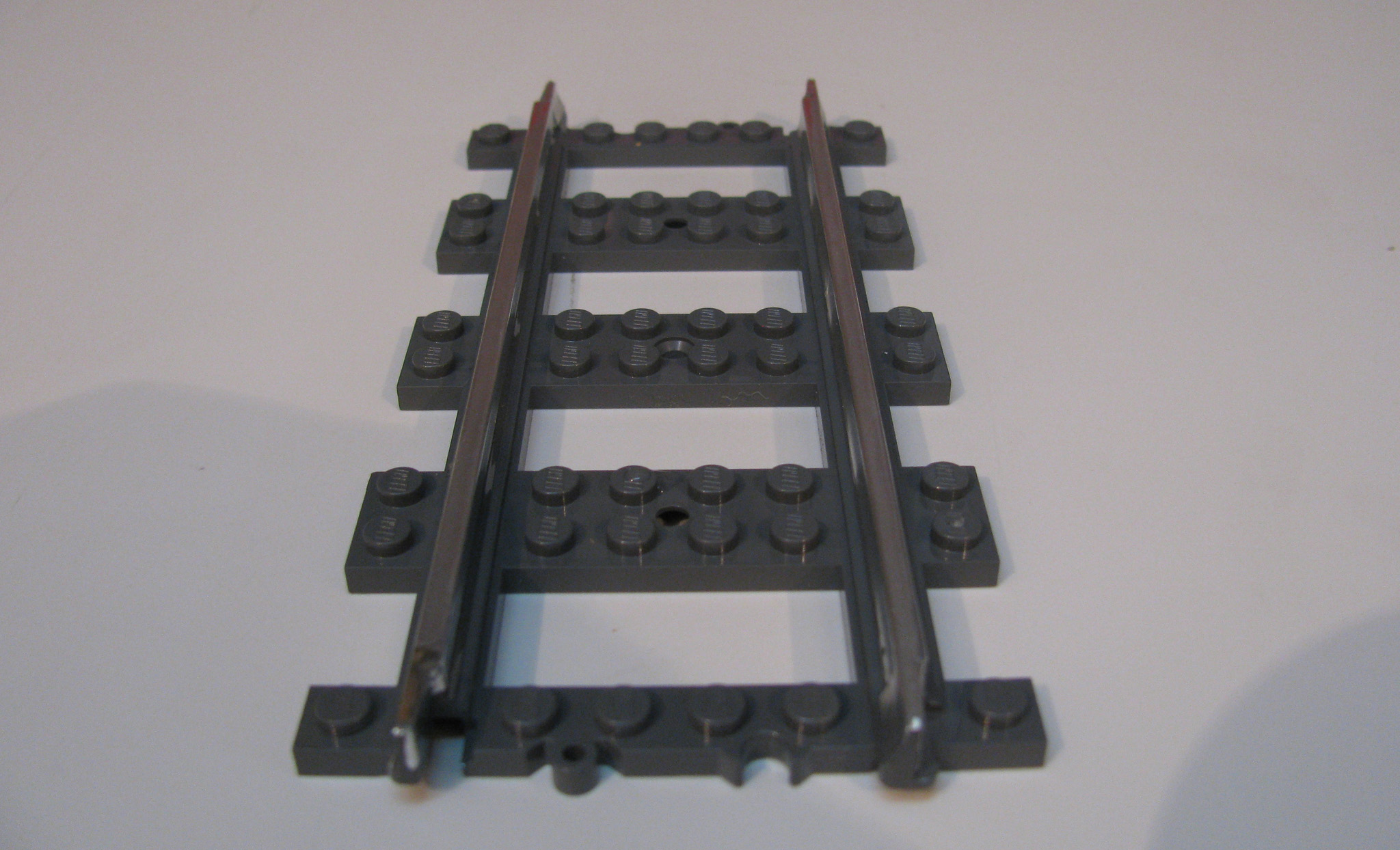 metallized_train_track_4.jpg