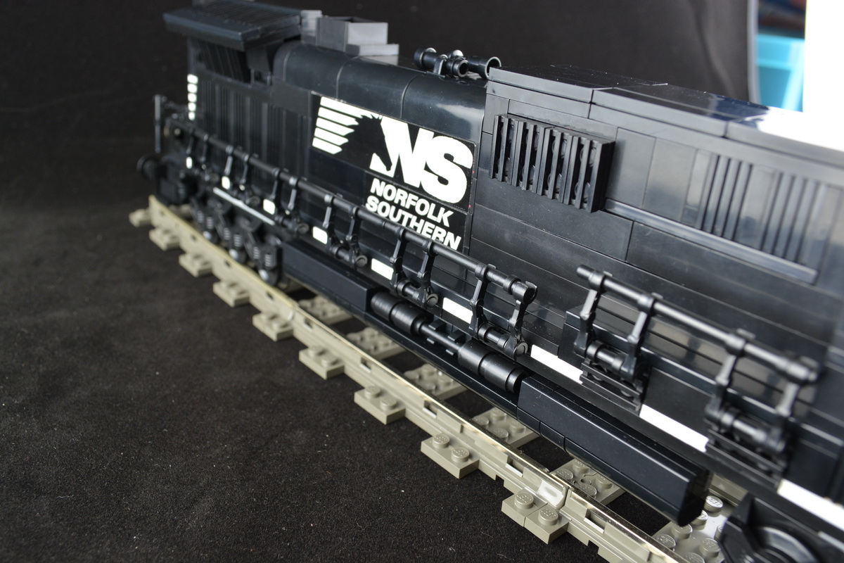 ns9903-06.jpg