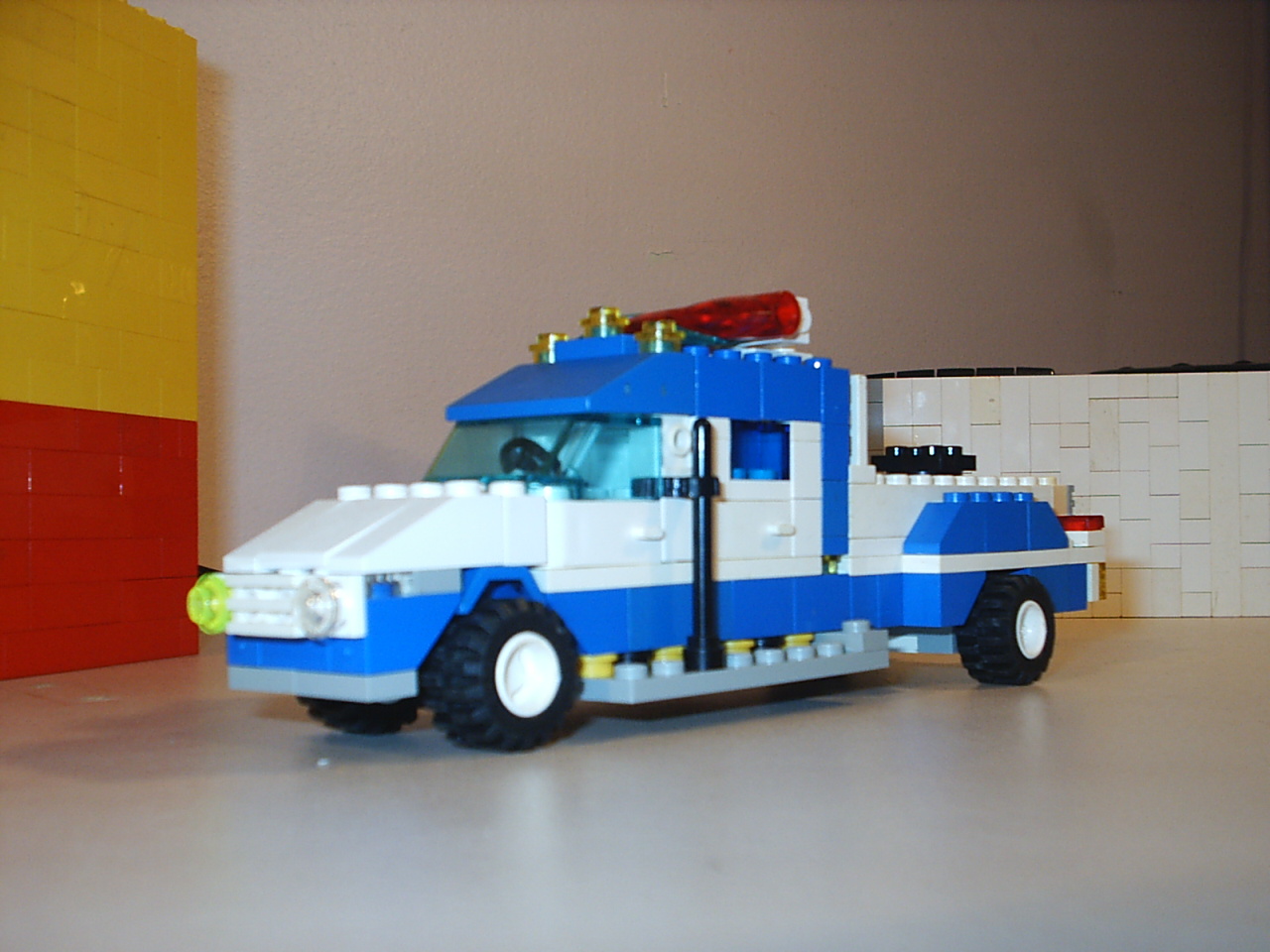 s2010006.jpg