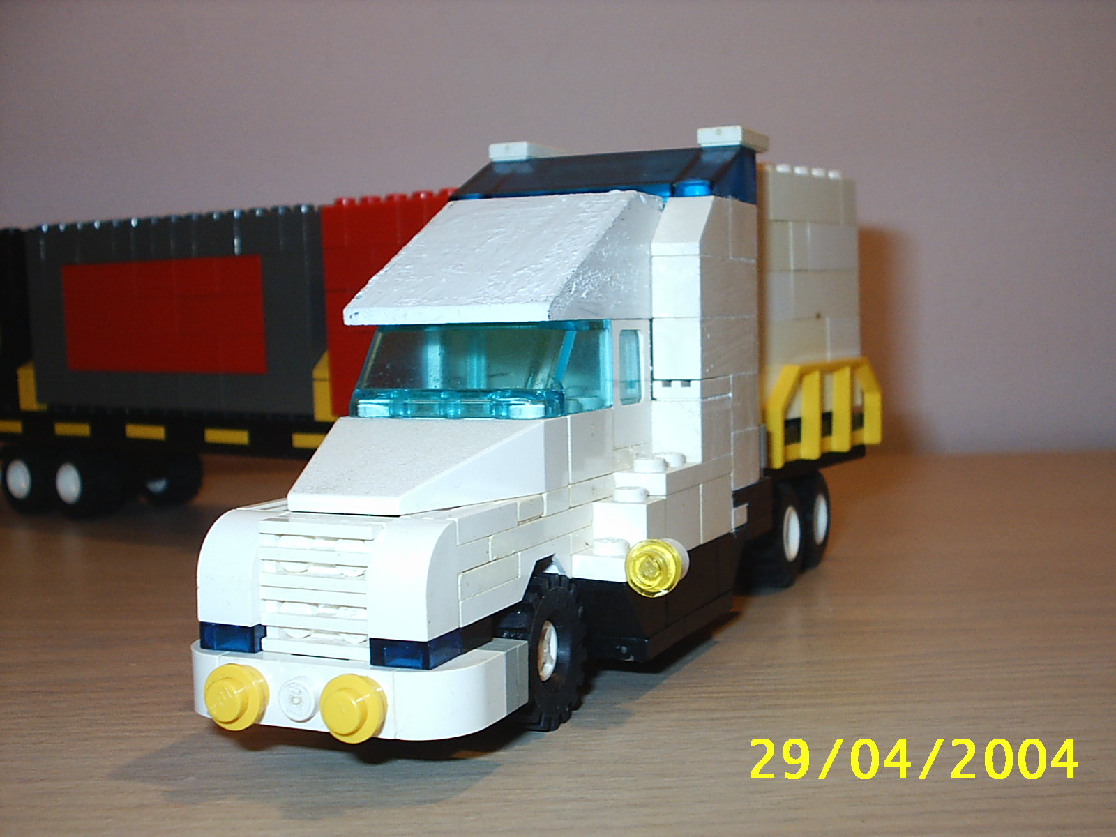 s2010005.jpg