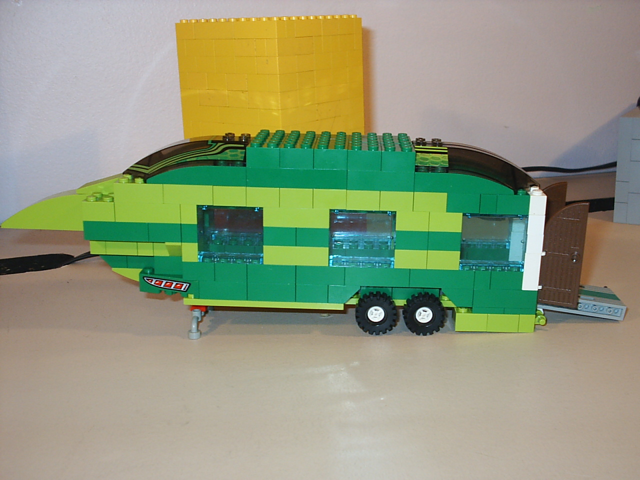 s2010011.jpg
