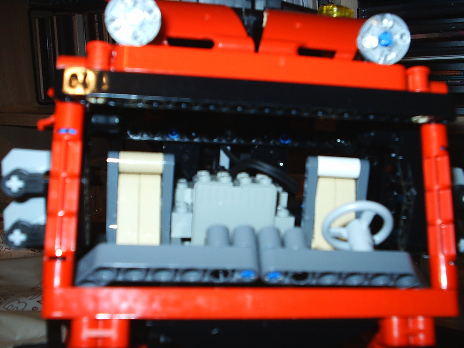 s2010071.jpg