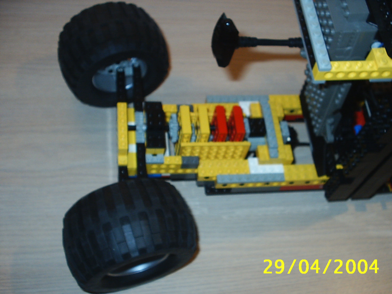 s2010010.jpg