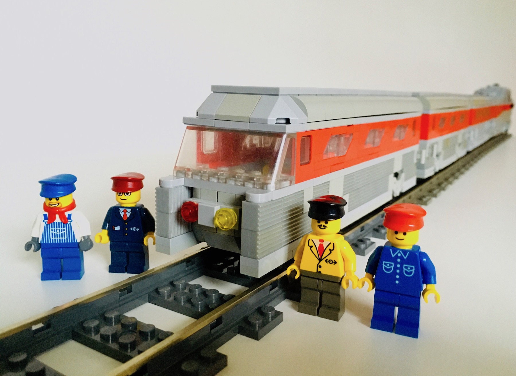 aerotrain07.jpeg