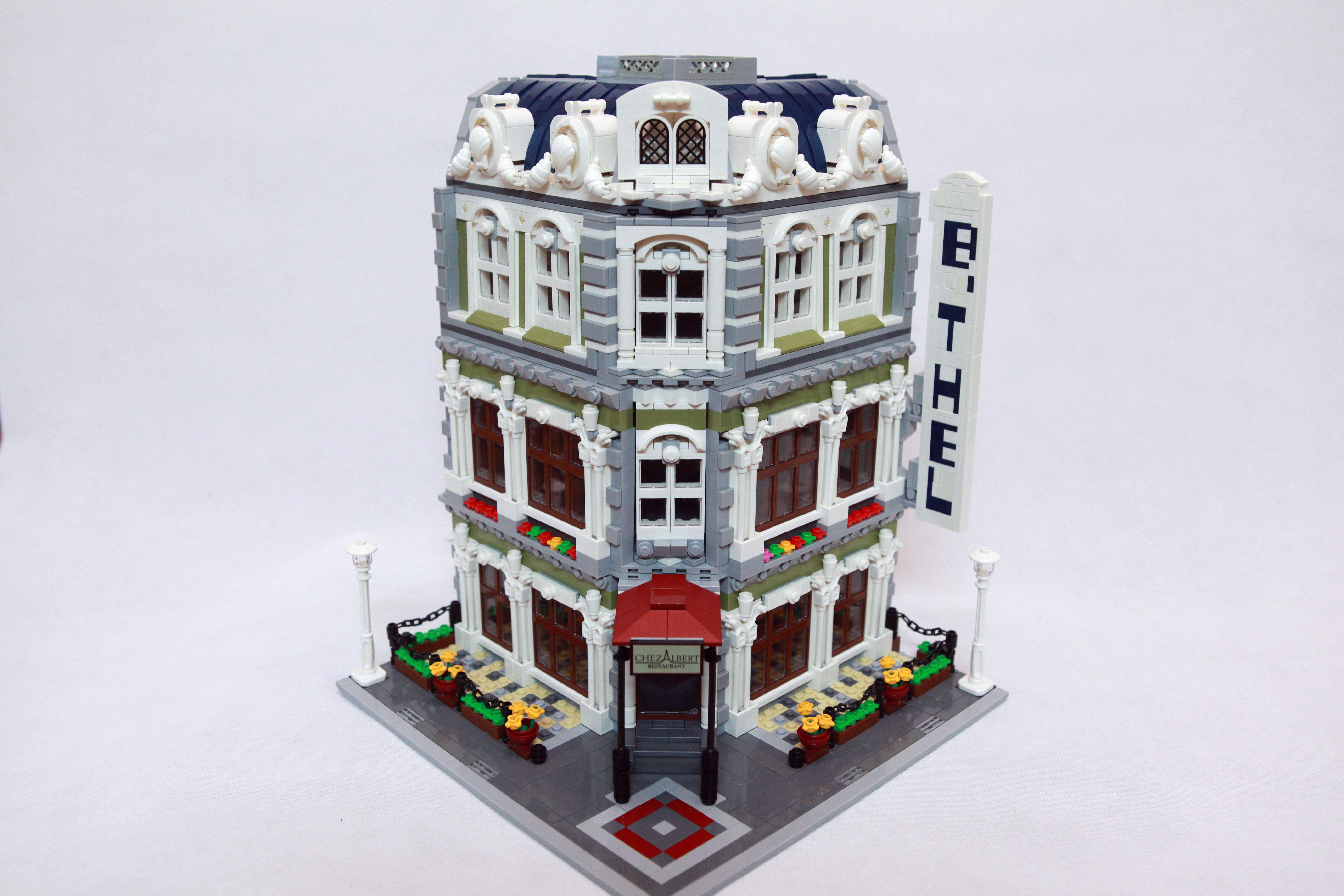 facade2.jpg